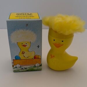 VTG Avon Duster D. Duckling Fluff Puff Delicate Daisies Talc NIB